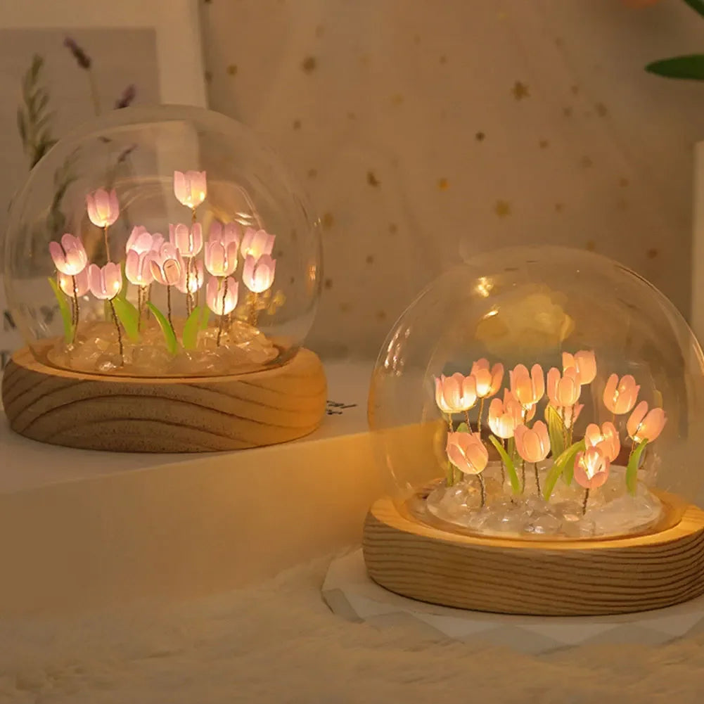 DIY Petites tulipes dans une lampe dôme en verre - CHiCLiKi