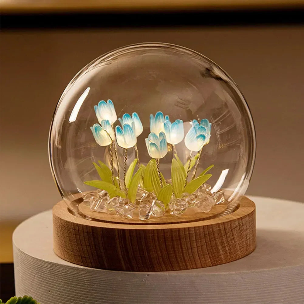 DIY Petites tulipes dans une lampe dôme en verre - CHiCLiKi