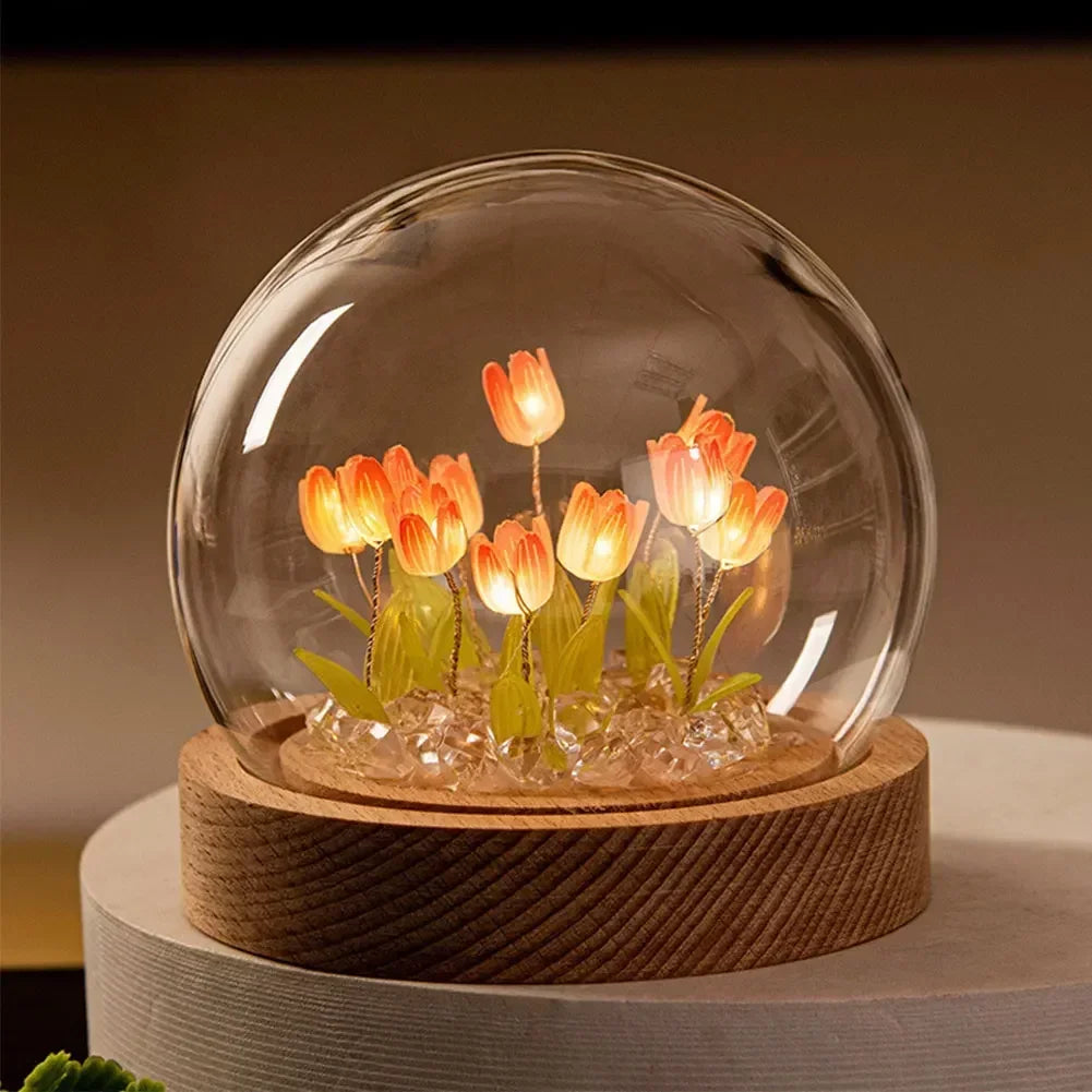 DIY Petites tulipes dans une lampe dôme en verre - CHiCLiKi